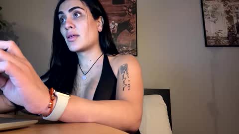 Luisa Monsters online show from 11/02/25, 05:59