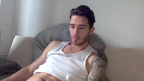 Luis Badx online show from 12/24/24, 08:44