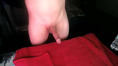 Snapshot of luisccb chatting on 04/12/26, 01:21 luisccb online show from 04/12/26, 01:21