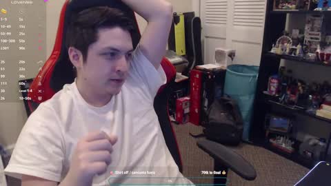 Luisdiaztube online show from 12/29/24, 02:06