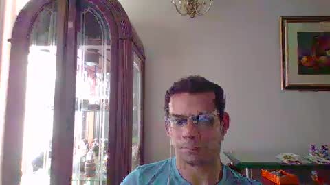 Luis online show from 09/19/25, 08:20