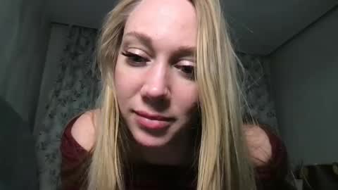 luiva13 online show from 02/07/25, 08:20