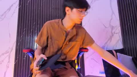 luixdust1 online show from 09/15/25, 01:05