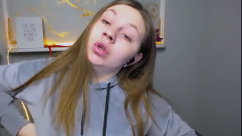 Luiza online show from 12/04/24, 07:50