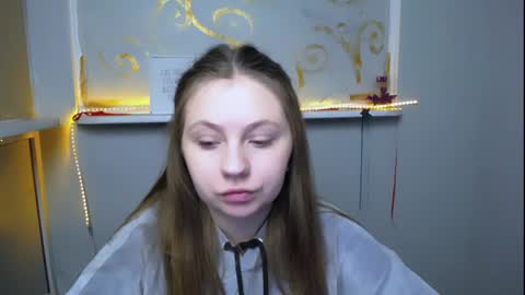 Luiza online show from 12/13/24, 07:47