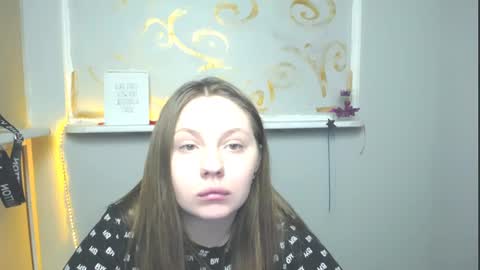 Luiza online show from 01/25/25, 11:02