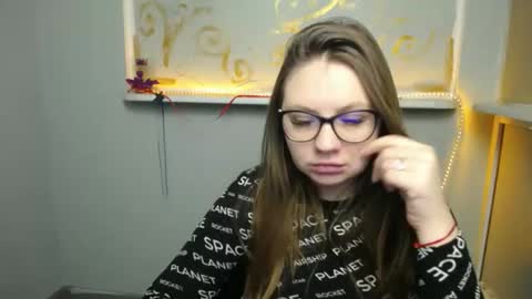 Luiza online show from 02/05/25, 07:29