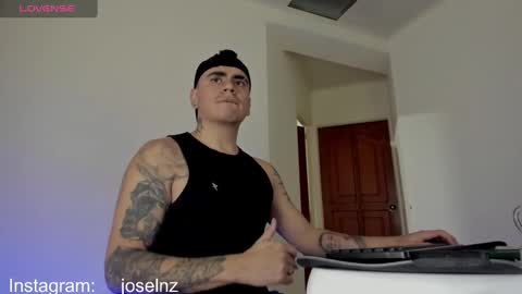 Luka Castle online show from 12/15/24, 04:18