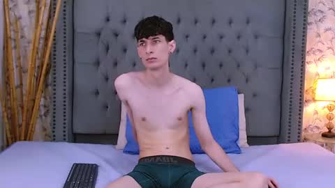 luke_carter online show from 09/18/25, 01:02