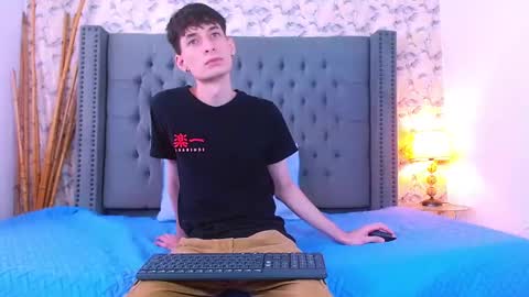 luke_carter online show from 11/03/25, 01:12