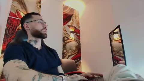 LUKE online show from 12/02/25, 01:28