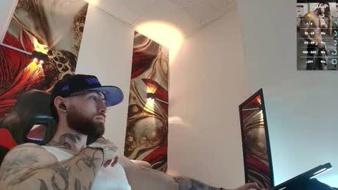 Snapshot of luke_davis01 chatting on 02/06/26, 01:14 LUKE online show from 02/06/26, 01:14