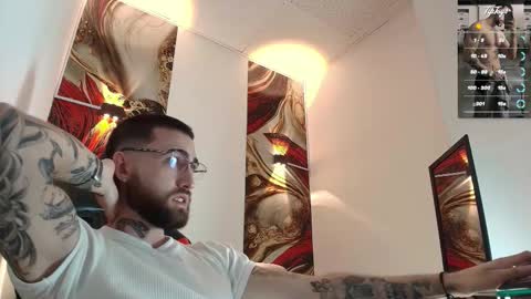 Snapshot of luke_davis01 chatting on 02/14/26, 01:08 LUKE online show from 02/14/26, 01:08