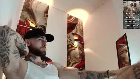 Snapshot of luke_davis01 chatting on 02/19/26, 01:18 LUKE online show from 02/19/26, 01:18