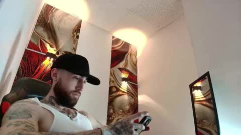 LUKE online show from 03/12/26, 01:06