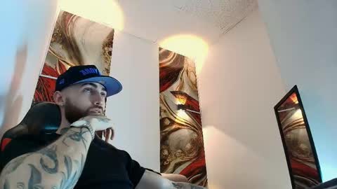 Snapshot of luke_davis01 chatting on 05/15/26, 12:56 LUKE online show from 05/15/26, 12:56