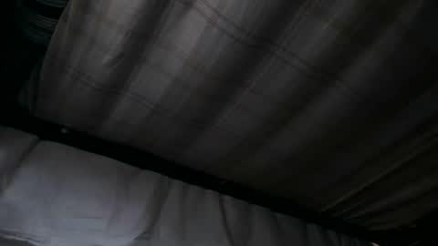 Snapshot of luke_rex chatting on 12/25/24, 09:11 luke online show from 12/25/24, 09:11