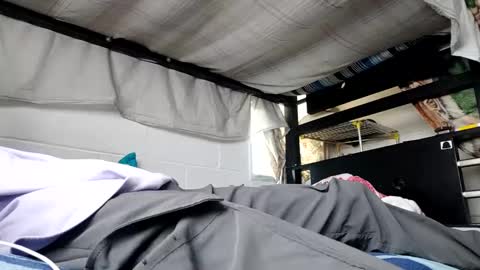 Snapshot of luke_rex chatting on 09/12/25, 09:15 luke online show from 09/12/25, 09:15