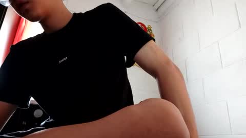 Snapshot of luke_rex chatting on 12/02/25, 04:57 luke online show from 12/02/25, 04:57