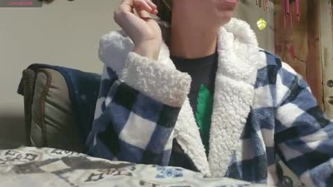 Snapshot of lukeandali23 chatting on 03/04/26, 03:56 Lukeandali420 online show from 03/04/26, 03:56