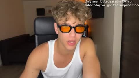 Snapshot of lukedesirable chatting on 06/30/26, 08:21 lukedesirable online show from 06/30/26, 08:21