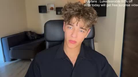 Snapshot of lukedesirable chatting on 07/08/26, 04:11 lukedesirable online show from 07/08/26, 04:11