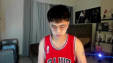 LUKE online show from 09/15/25, 06:13