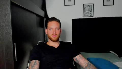 Snapshot of lukeglanton17 chatting on 03/07/25, 06:02 Luke online show from 03/07/25, 06:02