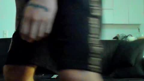 Snapshot of lukeglanton17 chatting on 12/02/25, 05:13 Luke online show from 12/02/25, 05:13