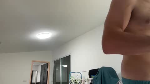 MR. Luke Gunn online show from 01/09/25, 02:22