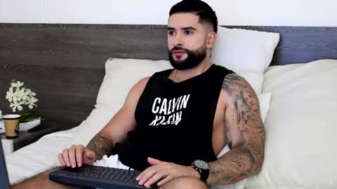 Lukhas f4f online show from 10/06/25, 12:30