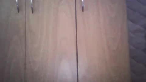 Snapshot of lukka1995 chatting on 11/15/25, 06:37 LucandChloe online show from 11/15/25, 06:37