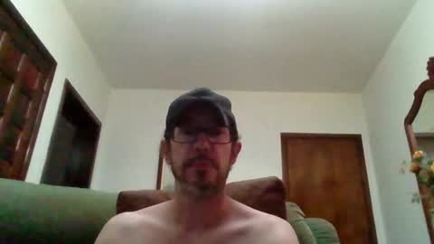Luke online show from 04/06/26, 10:22