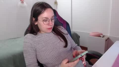 Vicky online show from 01/08/25, 07:03