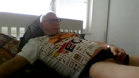 Snapshot of luley58 chatting on 06/29/26, 10:15 luley58 online show from 06/29/26, 10:15