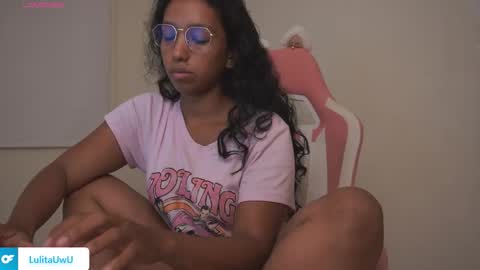 lulitauwu online show from 10/21/25, 03:07
