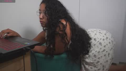 Snapshot of lulitauwu chatting on 07/23/26, 01:30 lulitauwu online show from 07/23/26, 01:30