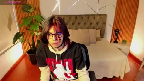 Snapshot of lullaby_charade_ chatting on 02/10/26, 03:49 Cookie online show from 02/10/26, 03:49