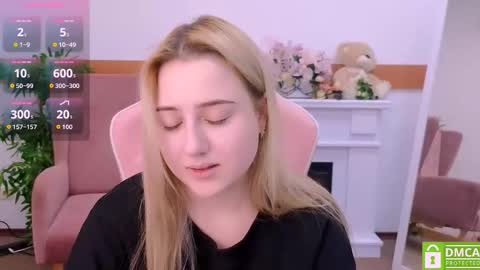 Lily online show from 03/04/26, 10:16