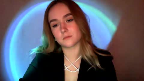 Lulu Baby18 online show from 02/05/25, 07:31