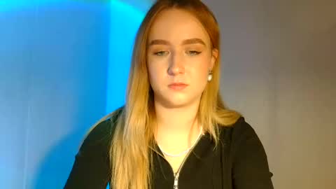 Lulu Baby18 online show from 03/06/25, 04:49