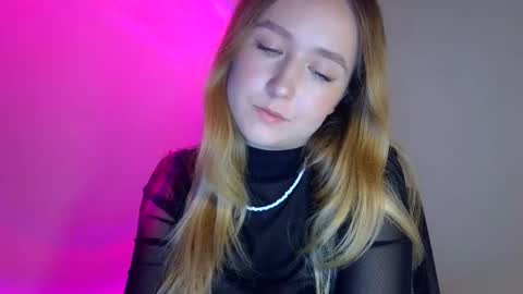 Lulu Baby18 online show from 10/03/25, 09:23