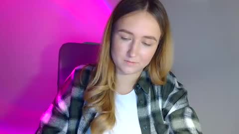 Lulu Baby18 online show from 11/23/25, 08:08