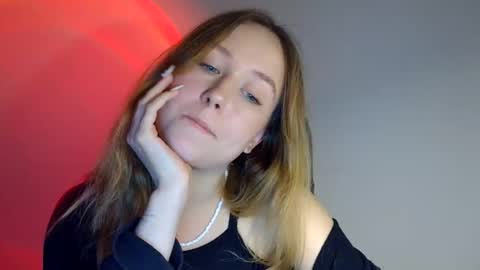 Lulu Baby18 online show from 12/02/25, 06:58