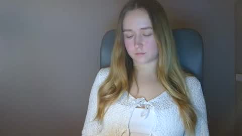 Lulu Baby18 online show from 01/07/26, 08:33