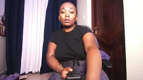 lulu_sparks1 online show from 03/31/26, 05:13