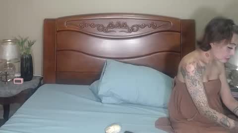 lulu_wild online show from 09/30/25, 11:59