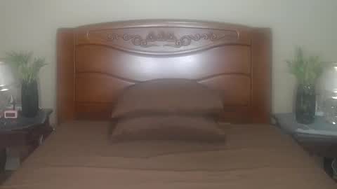 lulu_wild online show from 11/06/25, 09:43