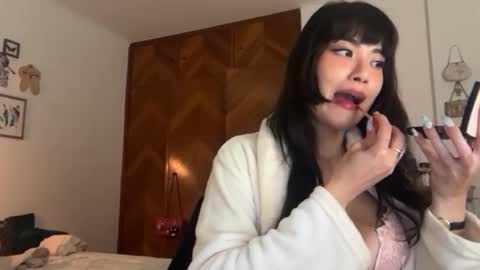Lulu Mei online show from 05/22/26, 12:29