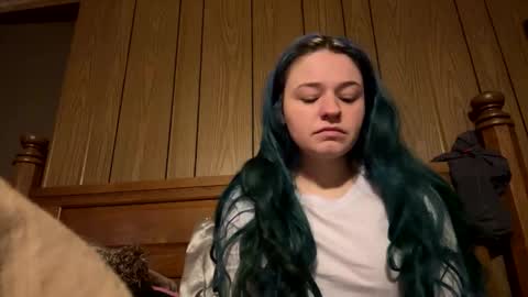 Connie online show from 12/16/25, 01:05